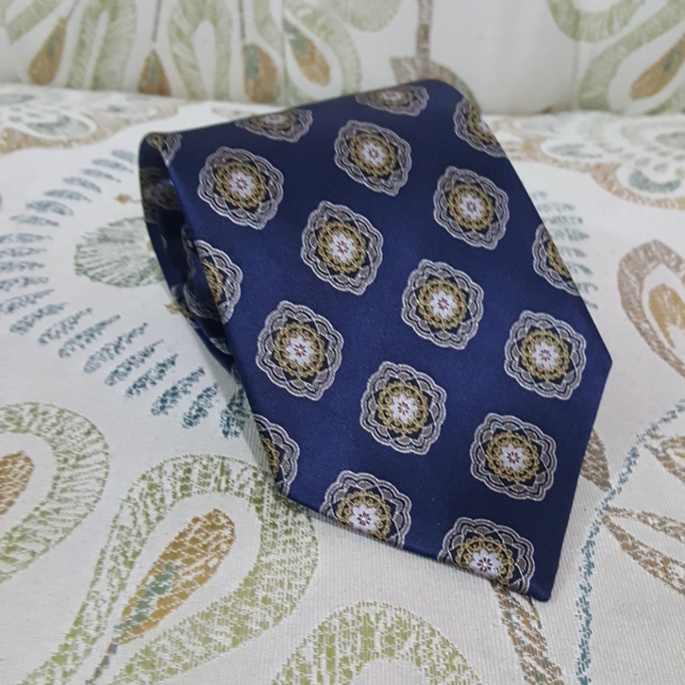 Jos. A. Bank Tie